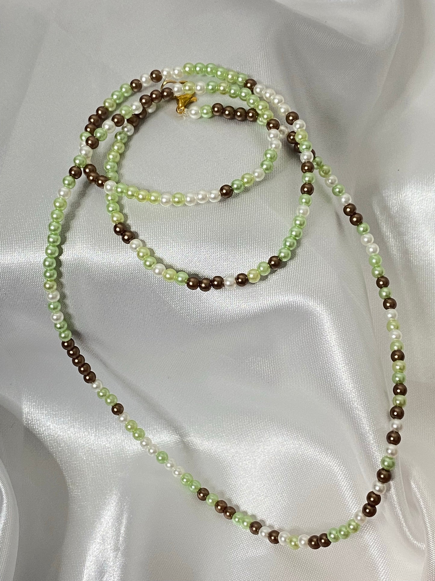 Neutral pearls